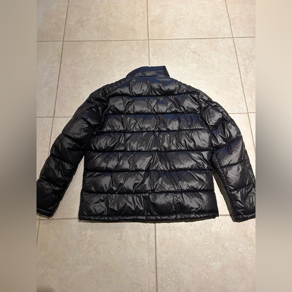 Men’s size XL black Guess puffer jacket - Picture 5 of 7
